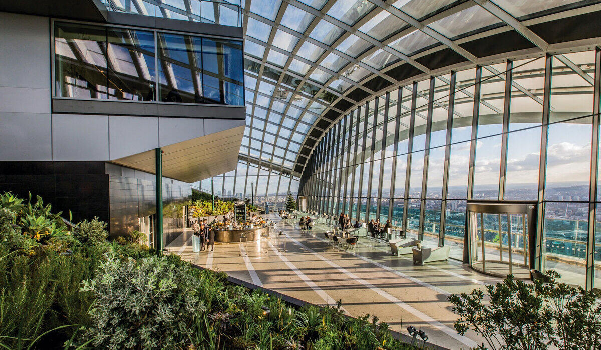 Rooftop sundeck with endless Downtown views